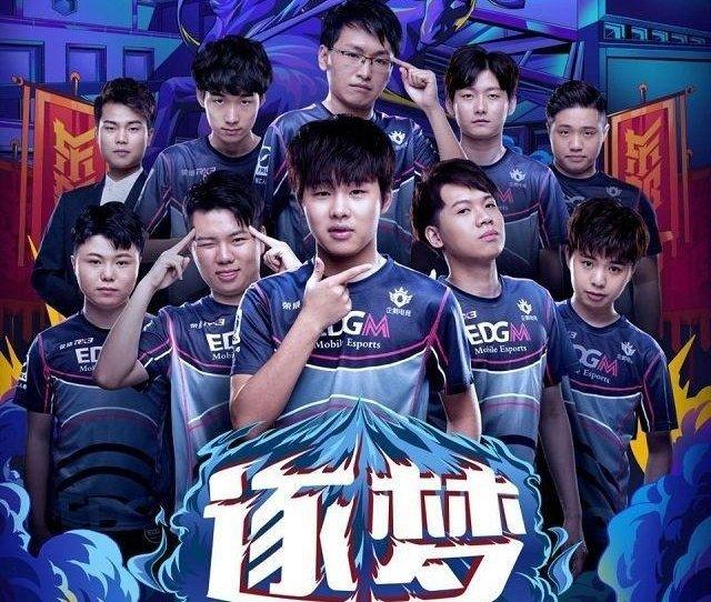 充满不确定